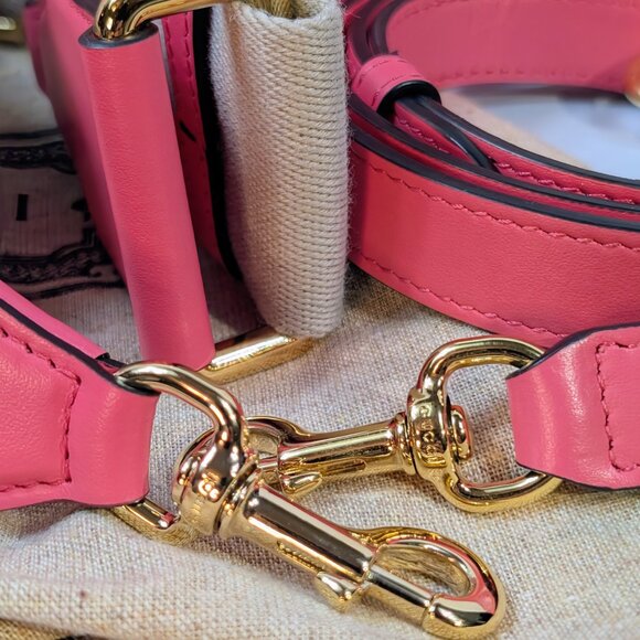 Gucci GG Hot Pink Matelasse Leather Double-Strap Camera Bag - Picture 10 of 16